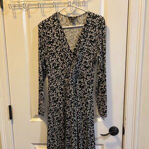 A Pea in the Pod Maxi Black/White Twist Detail Draped Maternity Dress Size S